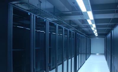 6013b9e9dc845.jpg 如何選擇深圳服務器租用呢?.jpg