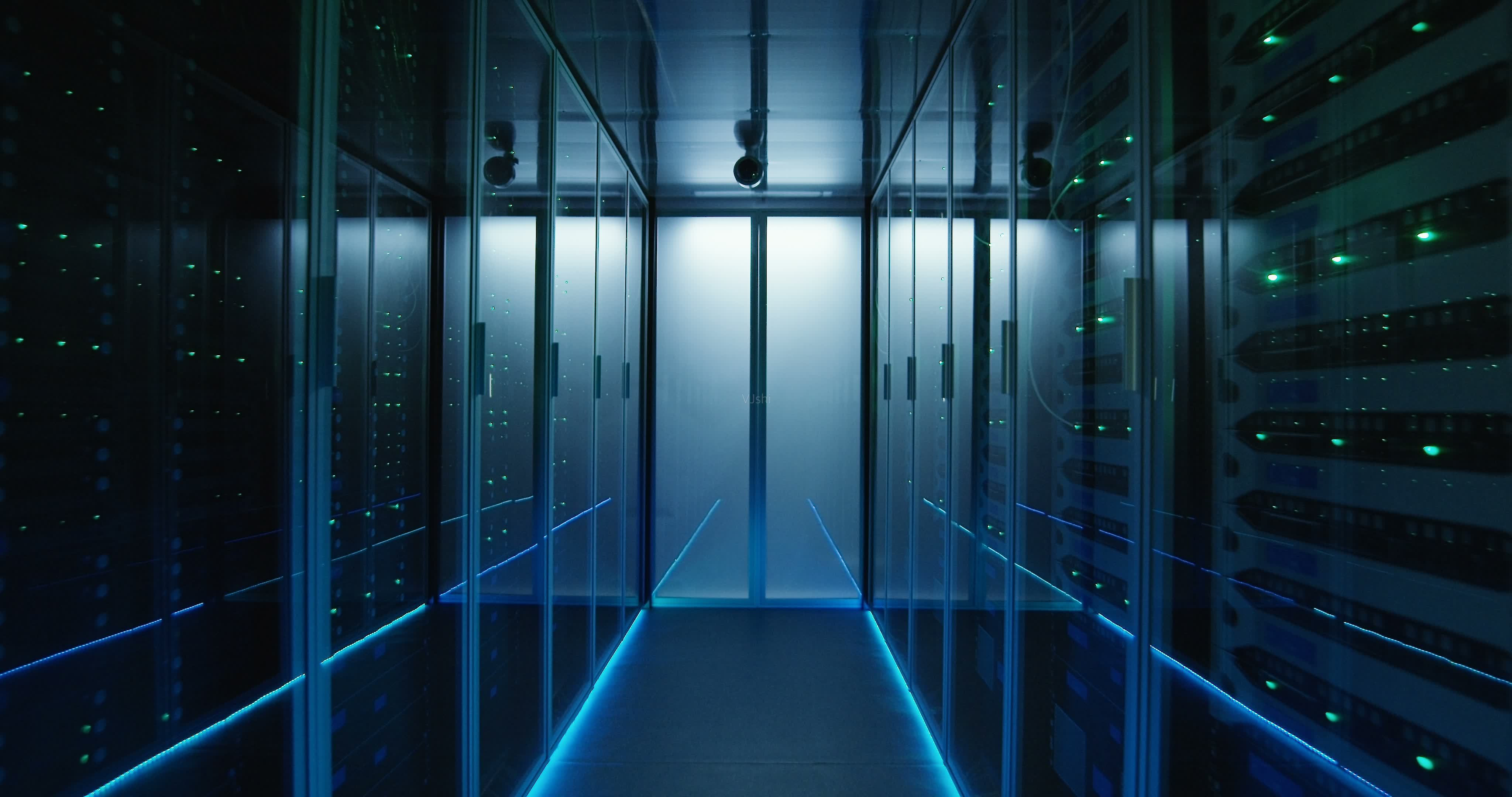 6177a64f2c75d.jpg 越南服務(wù)器機(jī)房.jpg