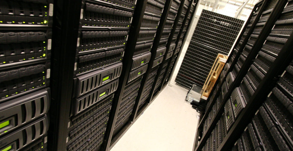 6178faad4a48a.jpg 香港服務器哪家比較好.jpg