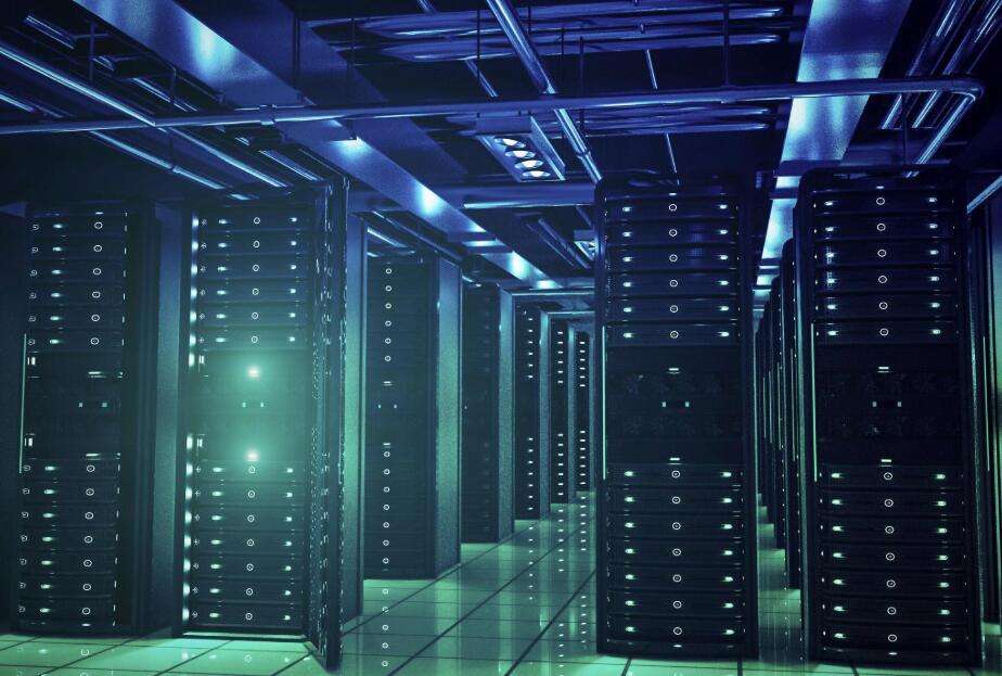 61a46de9a090f.jpg 香港服務(wù)器.jpg