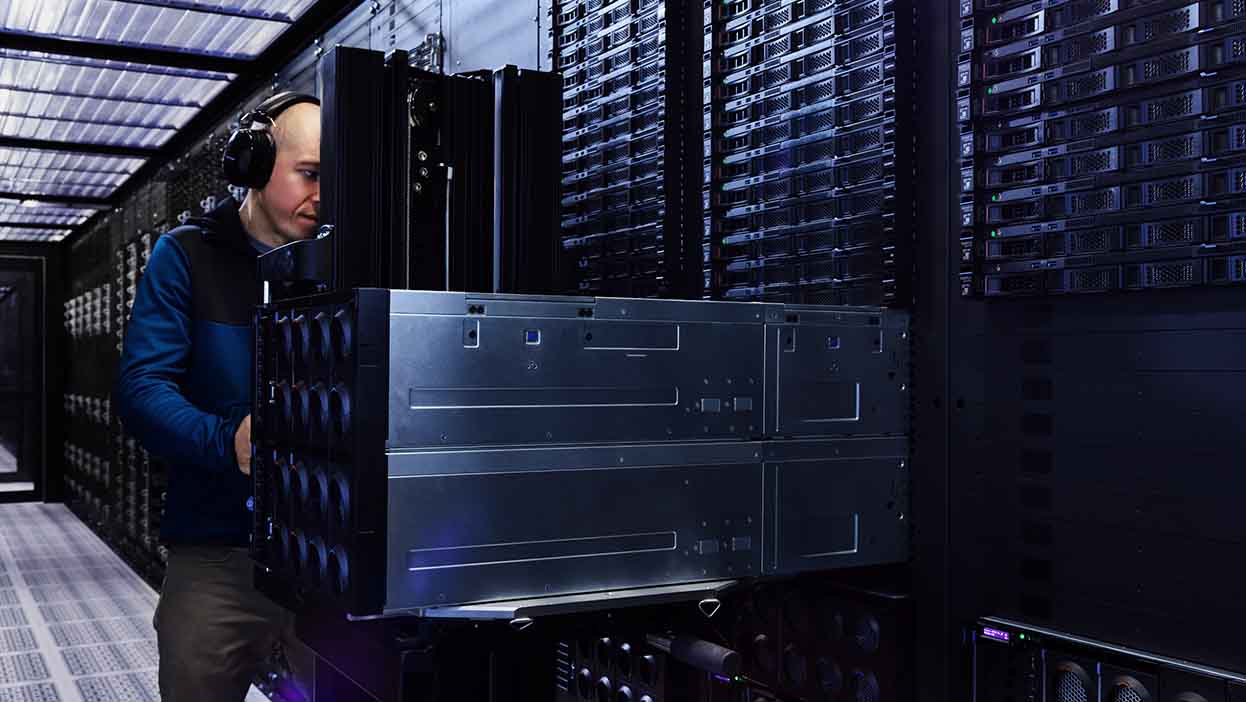 6215dbcc5bd79.jpg 香港大帶寬服務(wù)器.jpg