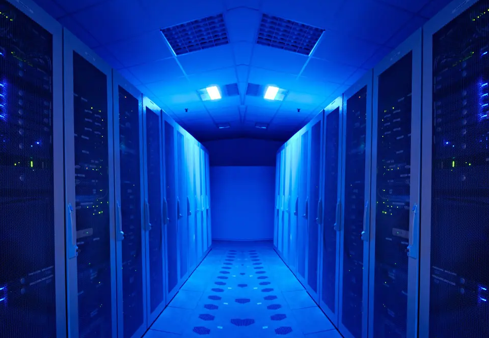 62a03cee1f112.png 香港便宜服務器.png