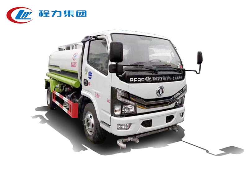 國(guó)六東風(fēng)多利卡5方灑水車(chē)