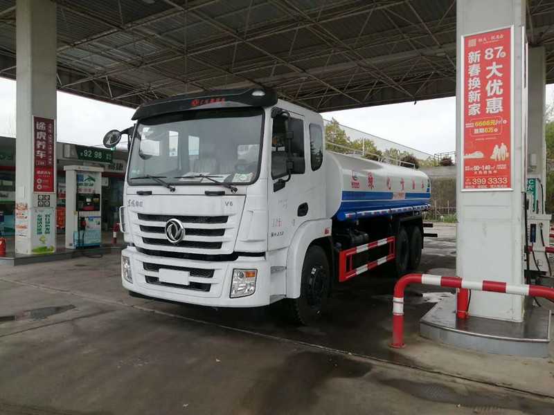 國(guó)六東風(fēng)錦程 20方灑水車(chē)